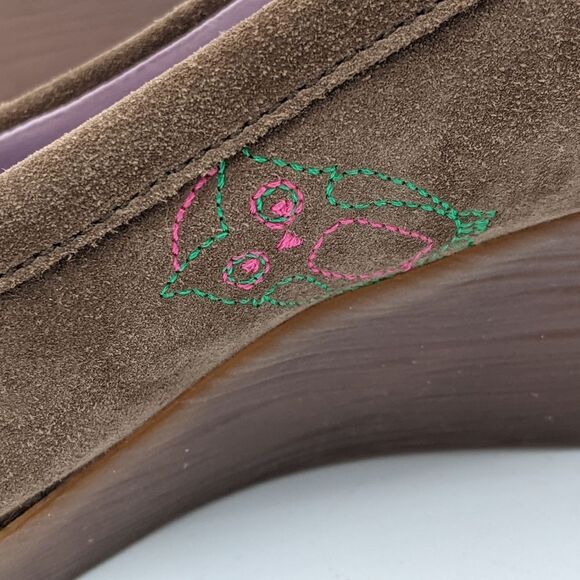 Camper "Twins" Brown Suede Embroidered Closed Toe Wedges - Picture 5 of 13